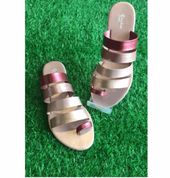 Fashionable Six Belts Flat Slippers